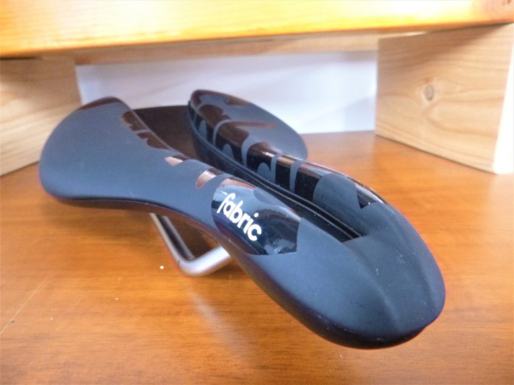 新品 Fabric Line-S Elite Flat サドル / ファブリック fabric-line-s-elite-flat-